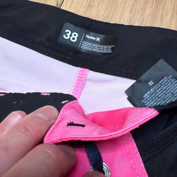 NWT Hurley Weekender 20" Striped Multi Color Board Shorts Men's Size 38 - Picture 4 of 7